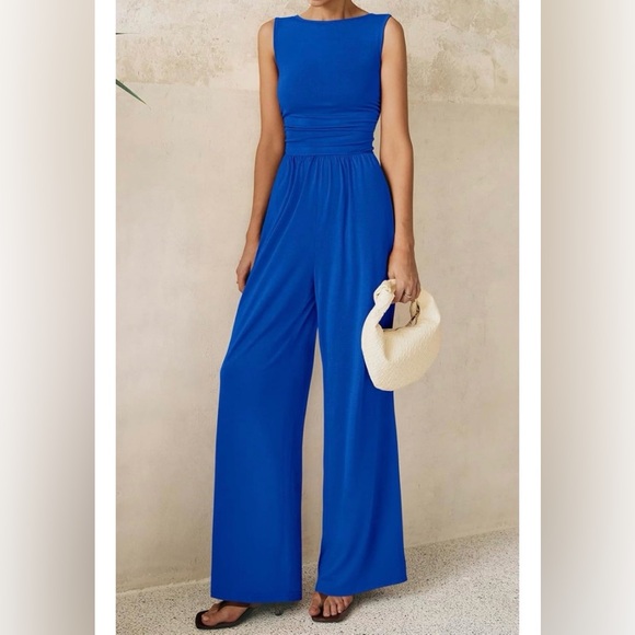 Blue sleeveless jumpsuit - Picture 2 of 6